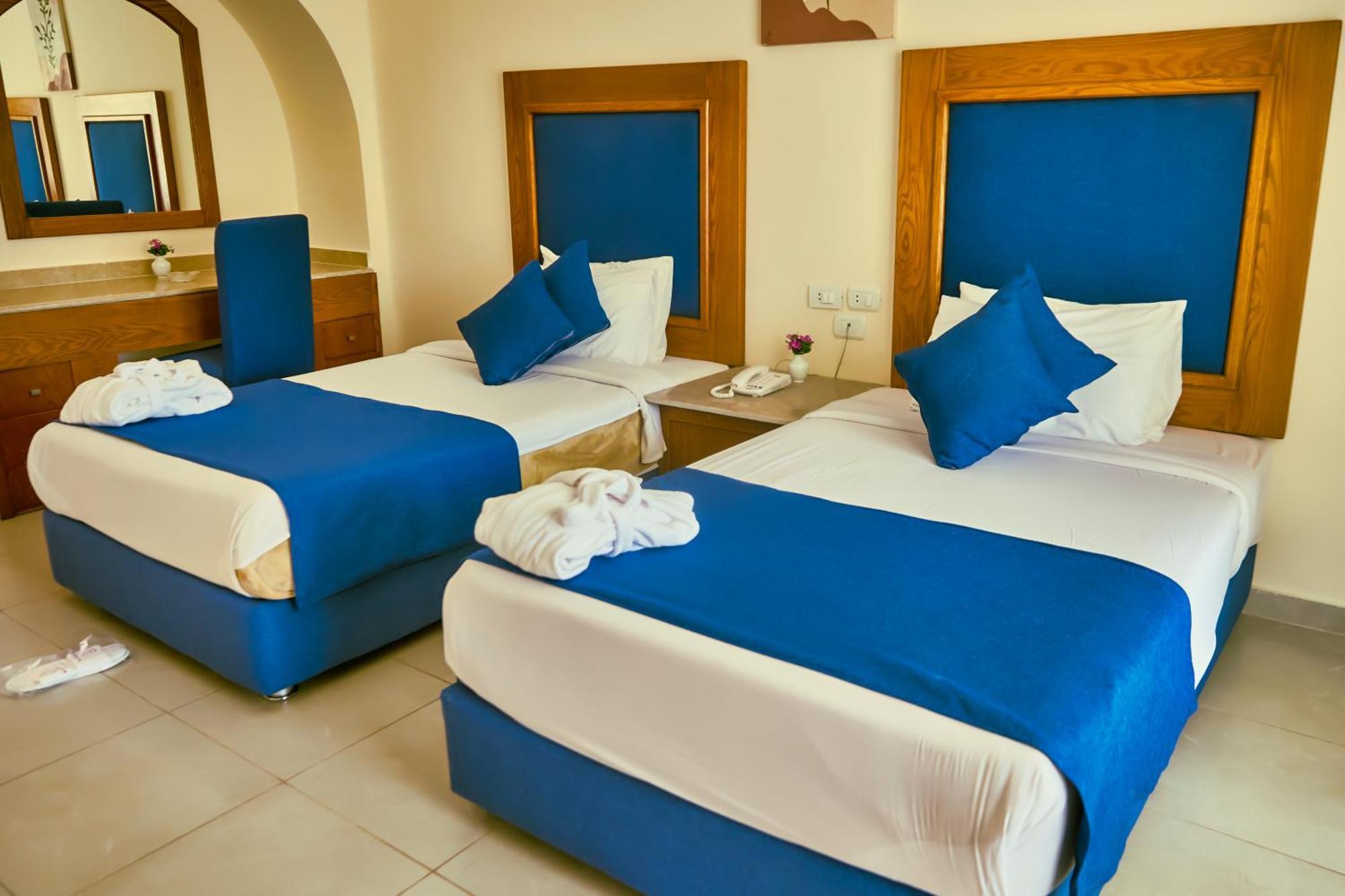 Tropitel Dahab Oasis Hotel Exterior photo